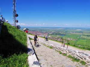 Goran stazom prema Vršačkom zamku
