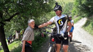 Susret s bakom Radojkom, koja nas je svraćala na predah i vodu sa česme