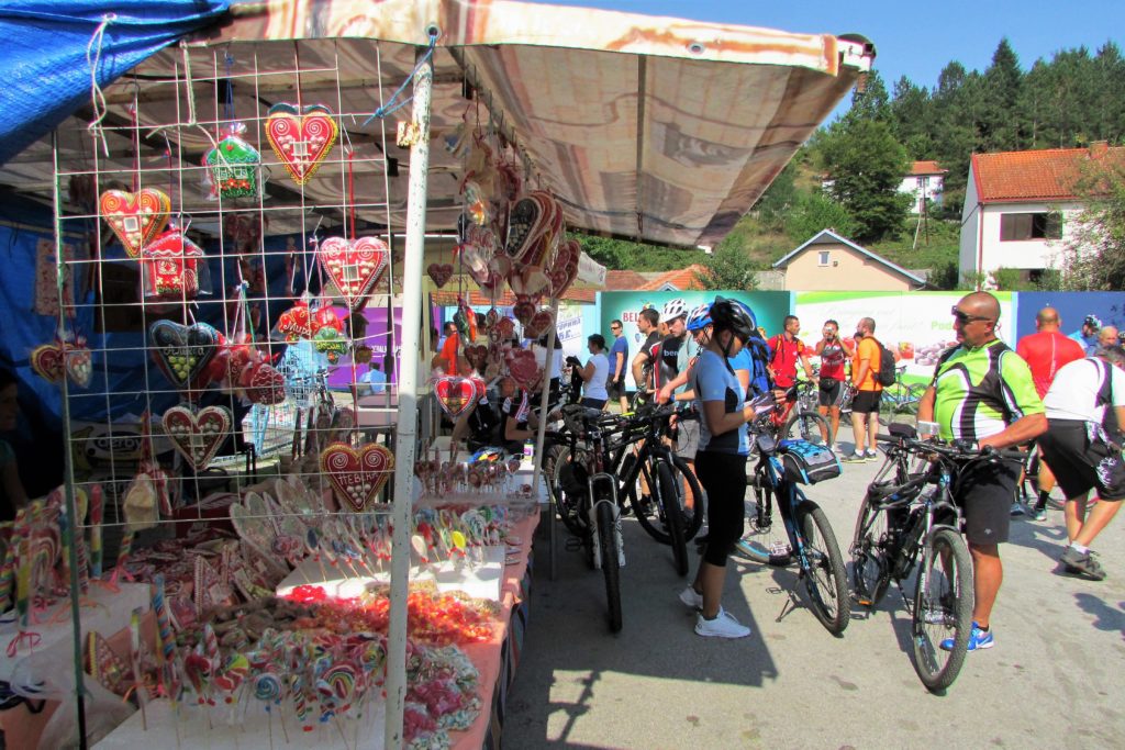 MTB vožnja "Kroz šljivike i livade", okupljanje u Osečini