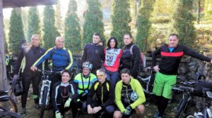 MTB okupljanje ispred planinarskog doma na Popovici