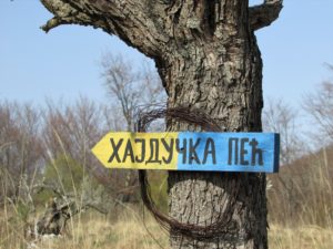 Dalje prema KT5: Hajdučka pećina