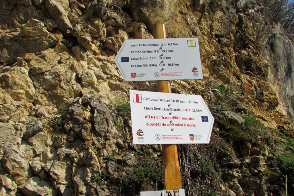 Ovaj put nećemo ovom desnom, težom stazom