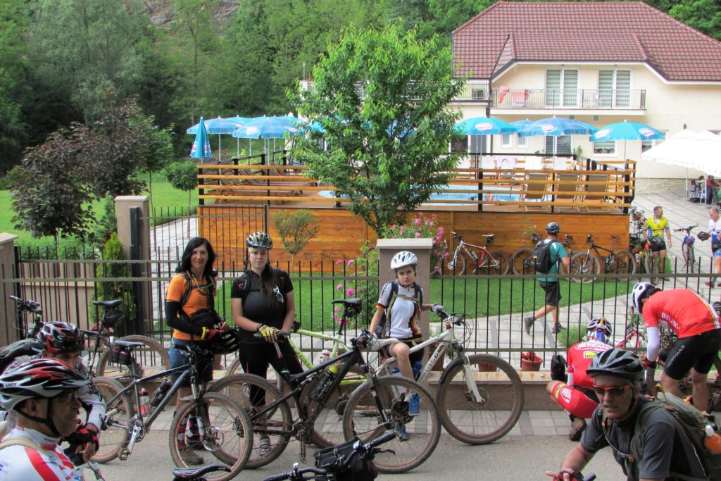 Sisevac - zanimljivo seoce, "biser" južnokučajskog planinskog turizma
