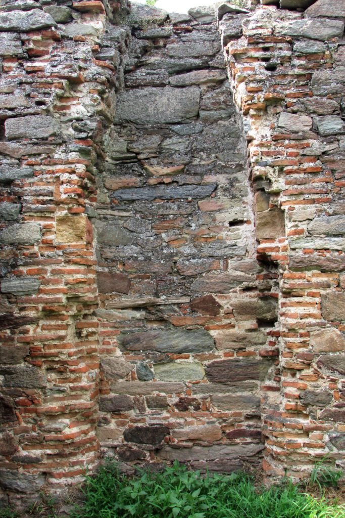 Karavan-saraj u Ramu: ognjišta