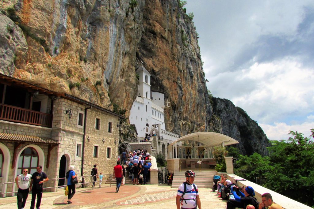 Gornji manastir Ostrog
