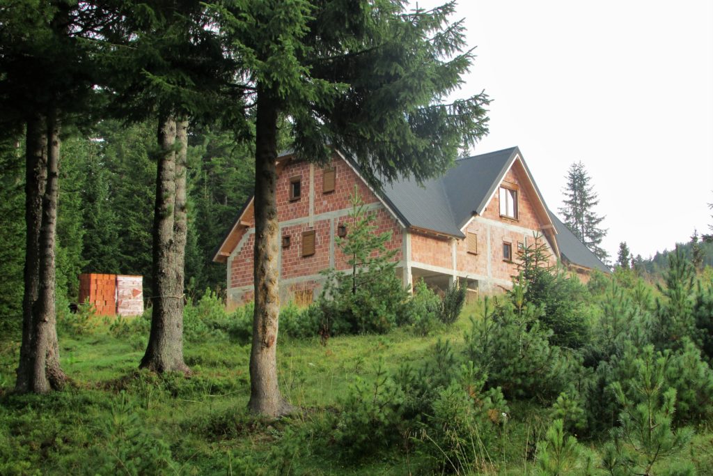 Na Štedimu: Planinarski dom PD "Ahmica" iz Rožaja, u izgradnji 