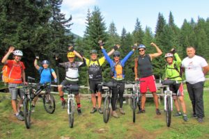 Zajednička fotografija s našim domaćinom Kokanom iz PD "Ahmica" , Rožaje