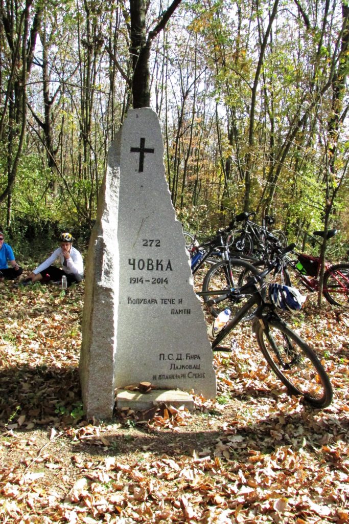 Spomenik na vrhu Čovka srpskim borcima poginulim u Kolubarskoj bici
