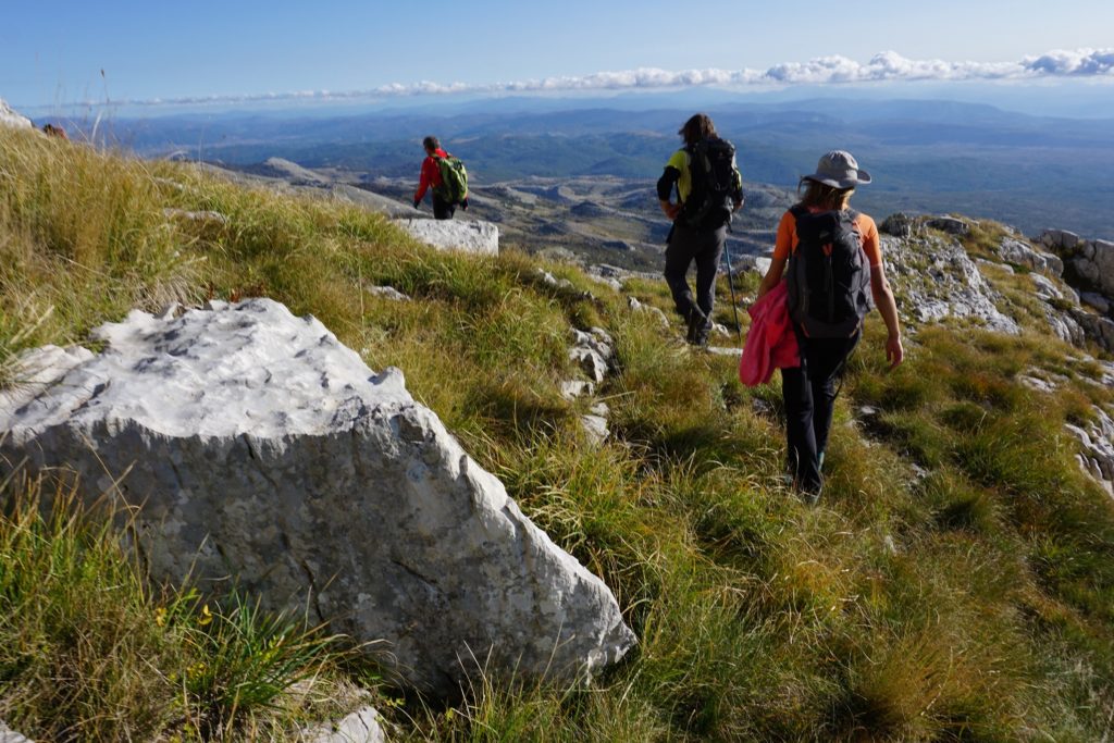 Spust sa Botina, najvišeg vrha Veleži